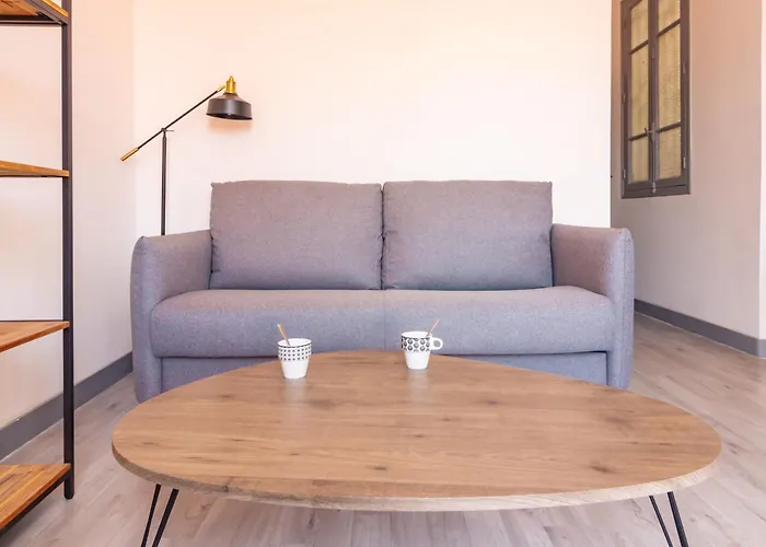 Moderne Et Elegant Michel Torrent 2 *